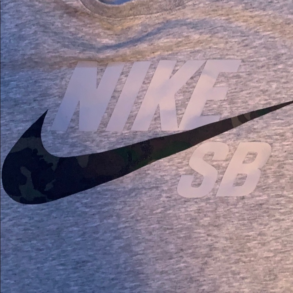 Camo Nike skateboarding t shirt